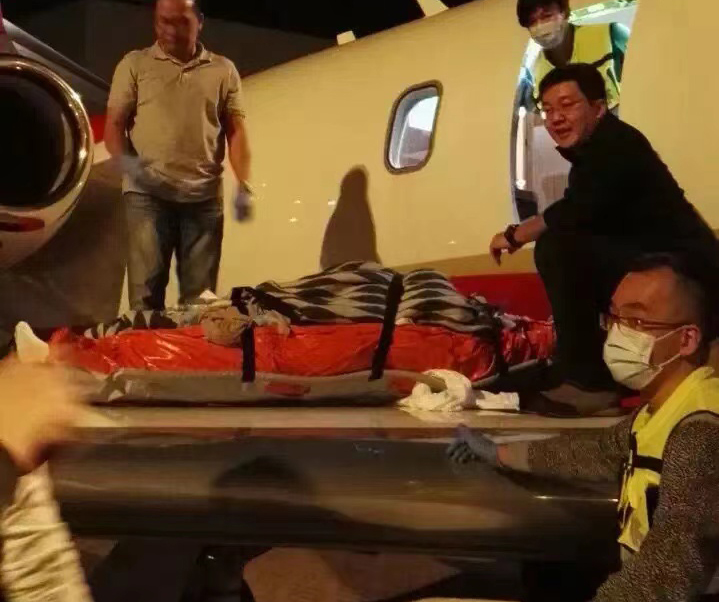 宣威市香港出入境救护车出租